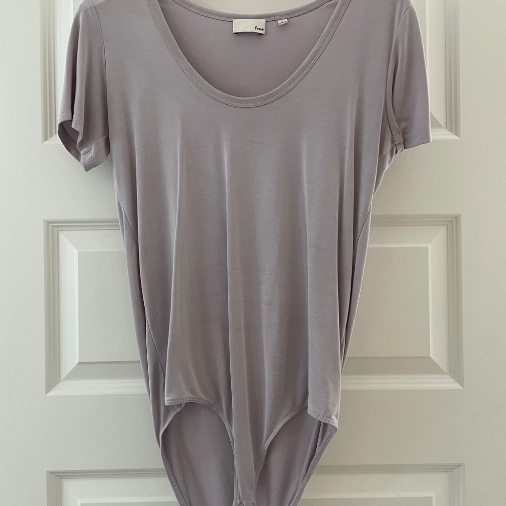 Aritzia slouchy bodysuit